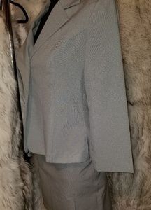 Skirt & Jacket Blazer 2 peace Suit fits size S & M